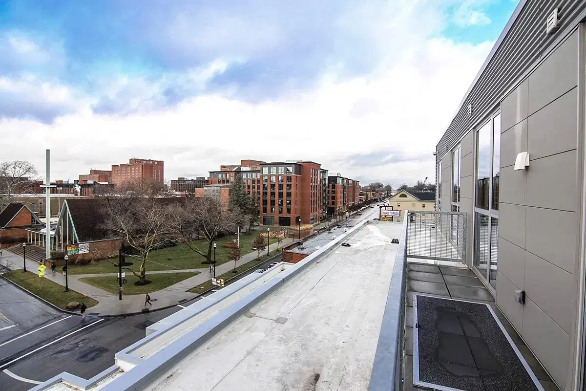 The View on High, Columbus – Exterior