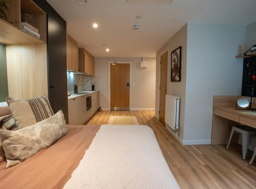 Fusion Nottingham, Nottingham – Premium Studio