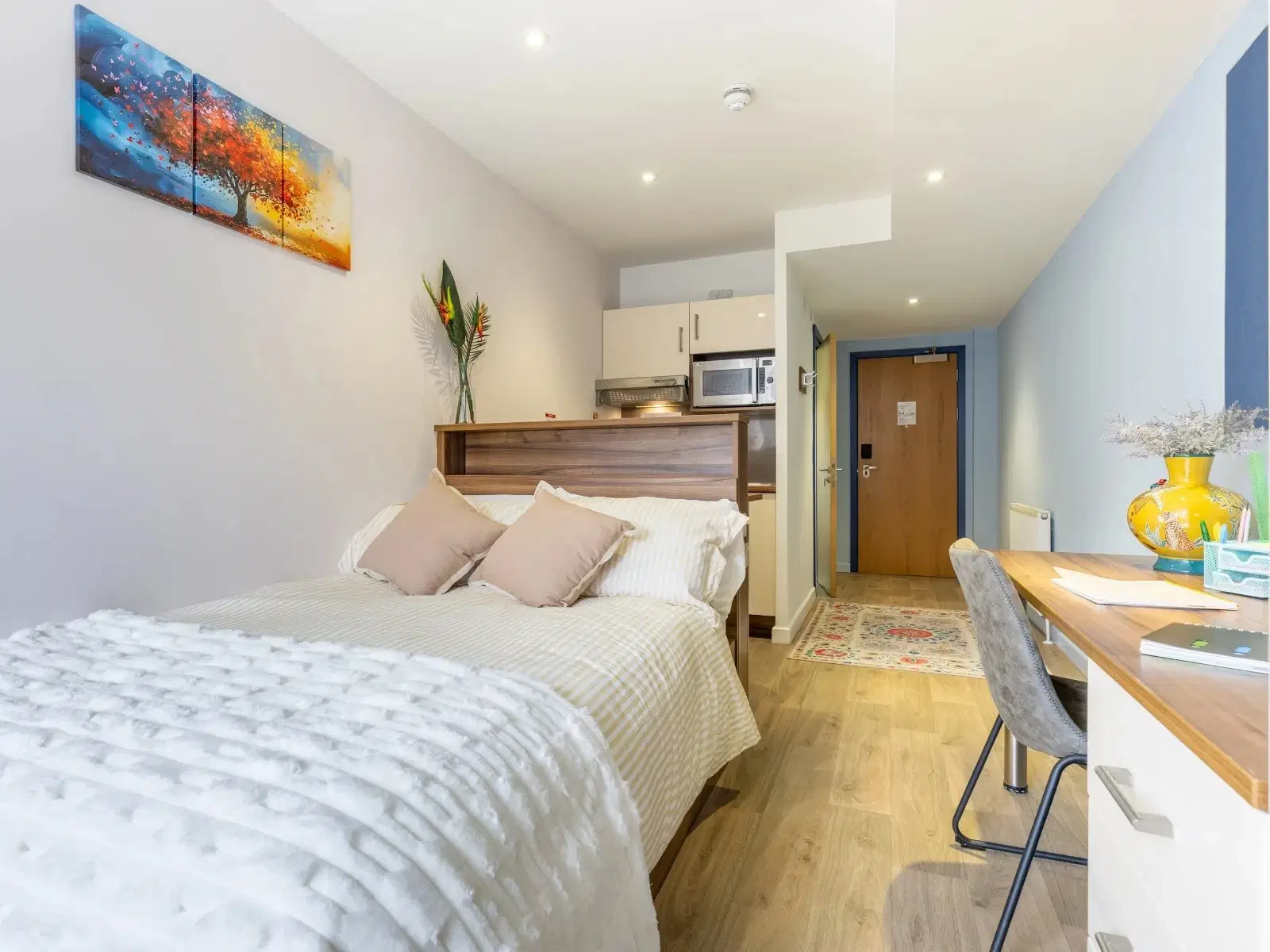 Central Studios, Reading – Luxury Studio