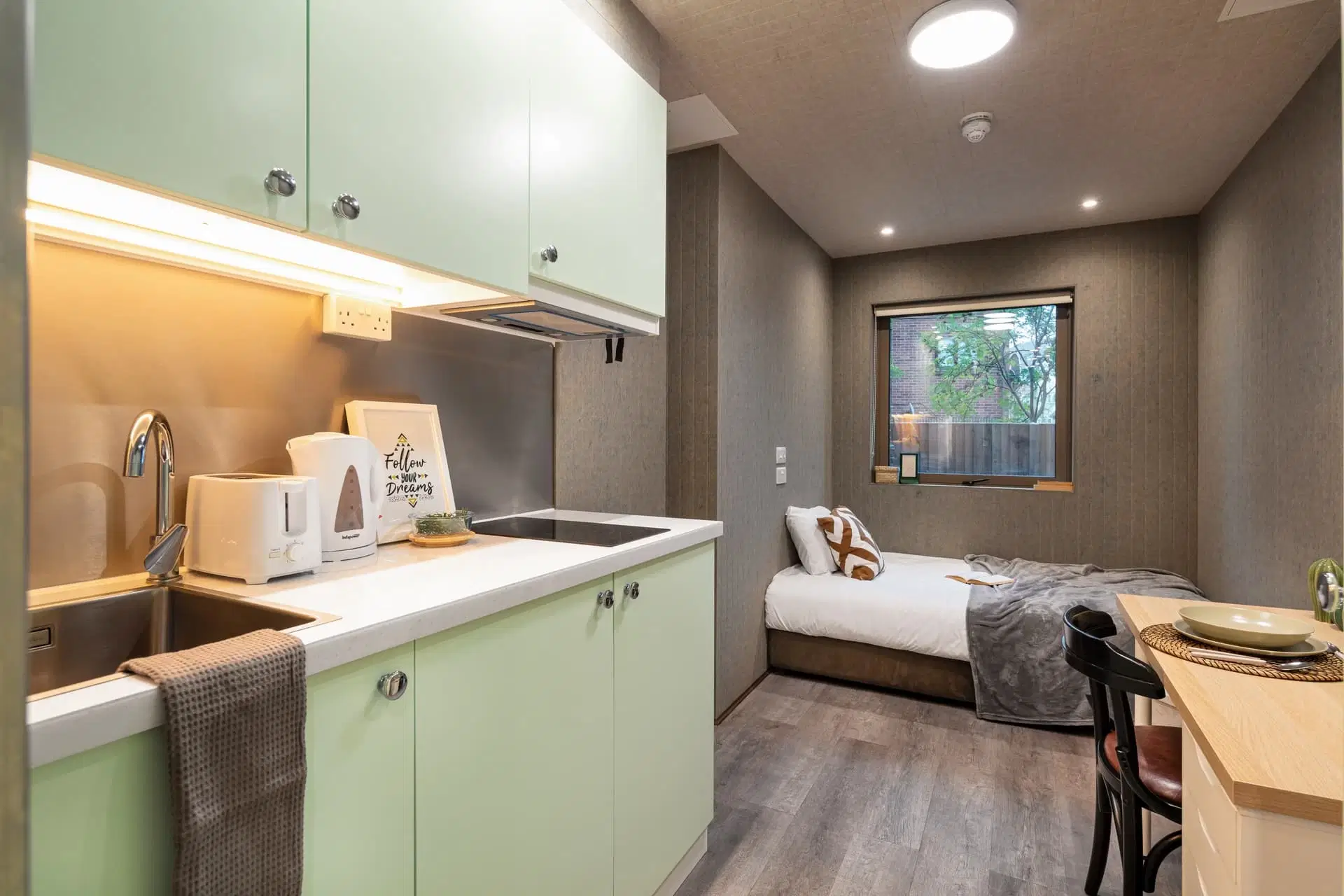 The Stay Club North Acton, London – Single Studio