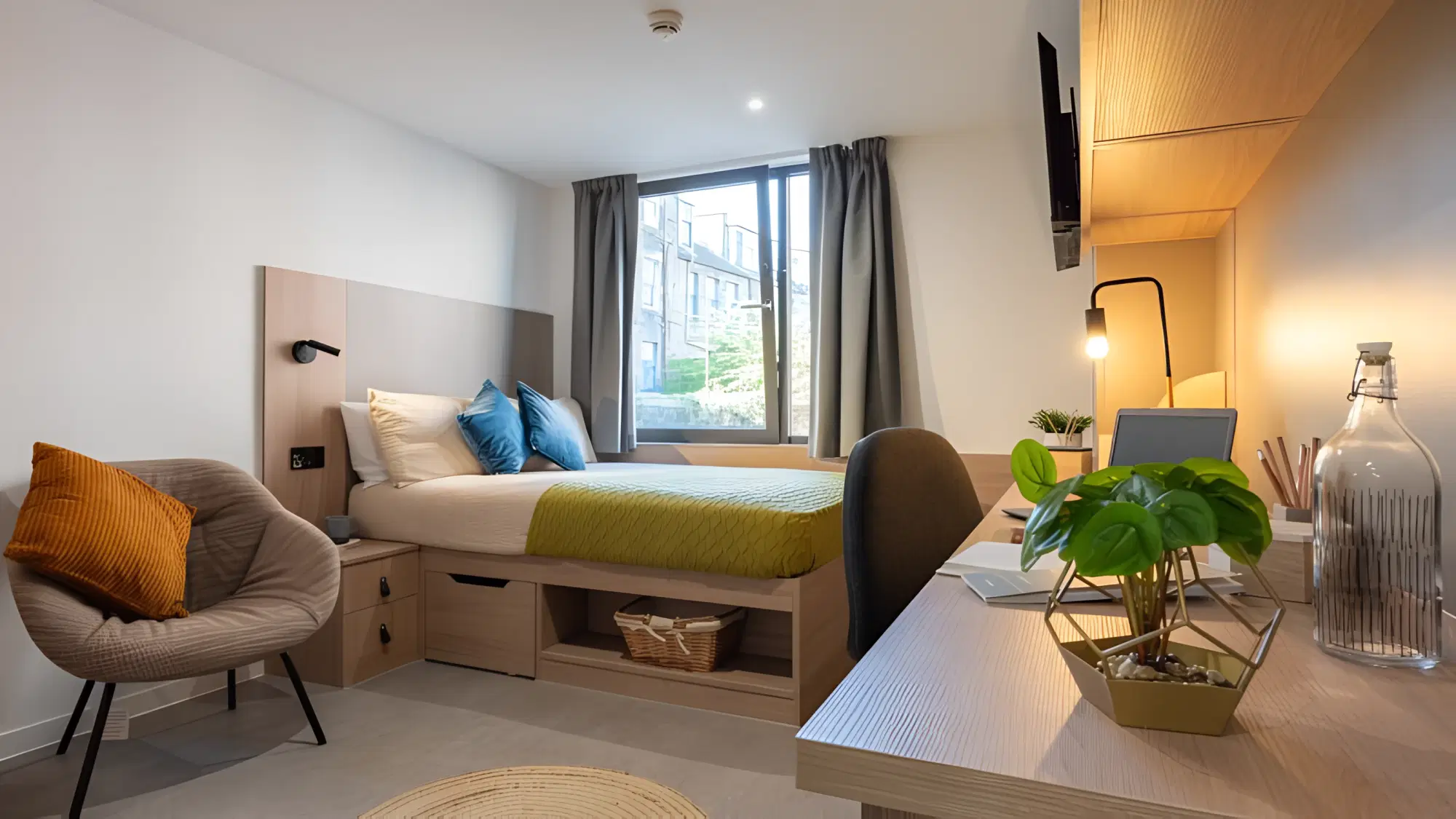 iQ The Mont, Edinburgh – Gold Studio