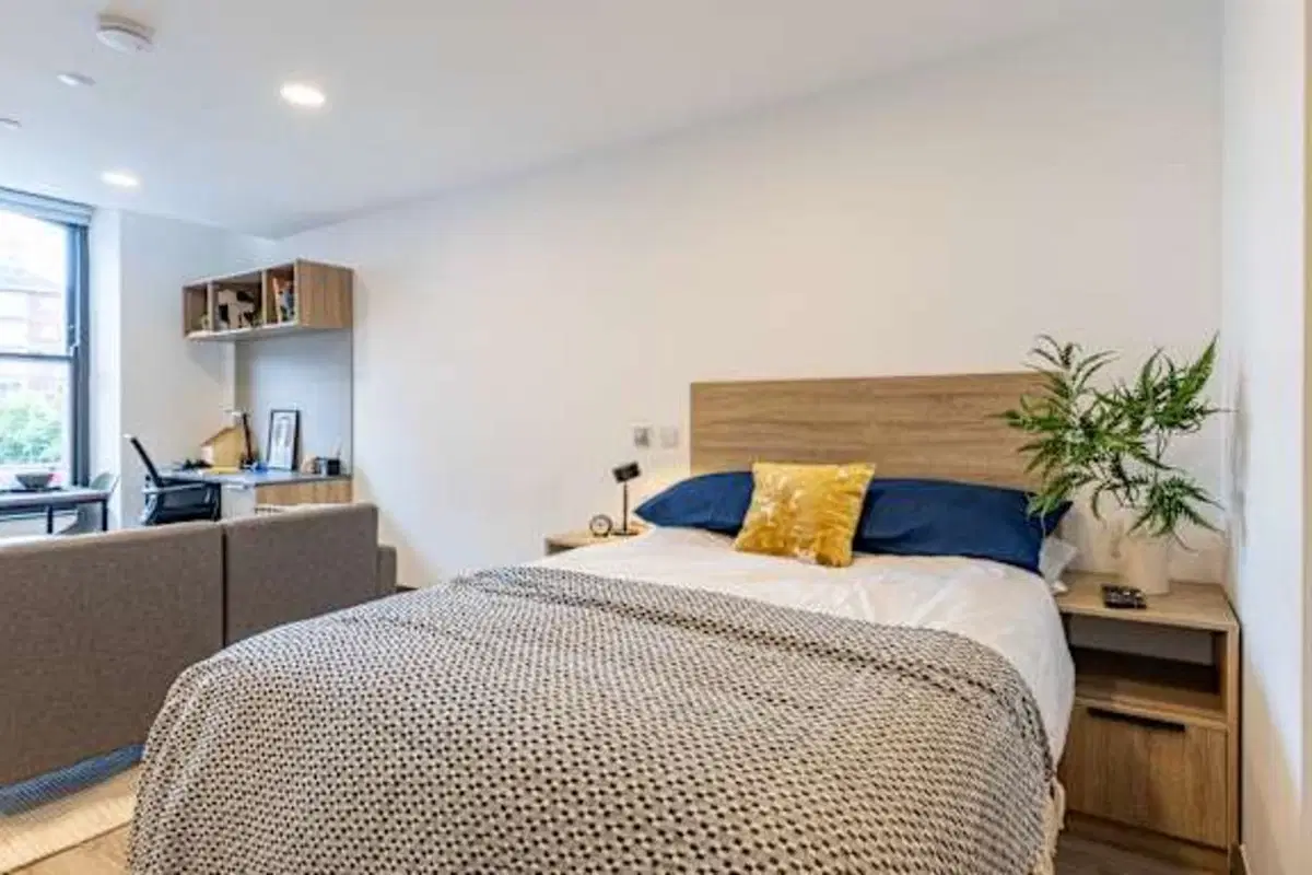 Broga House, Cork – Premium Studio