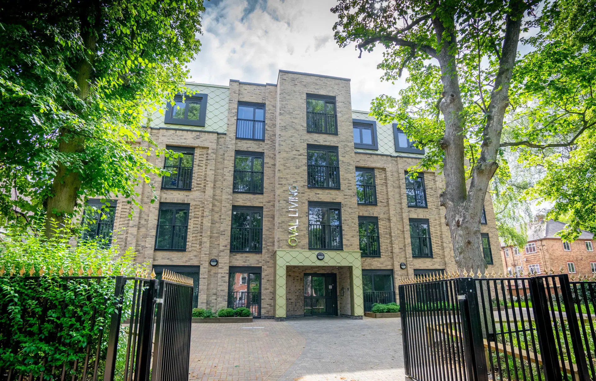 The Oval, Leicester – Exterior