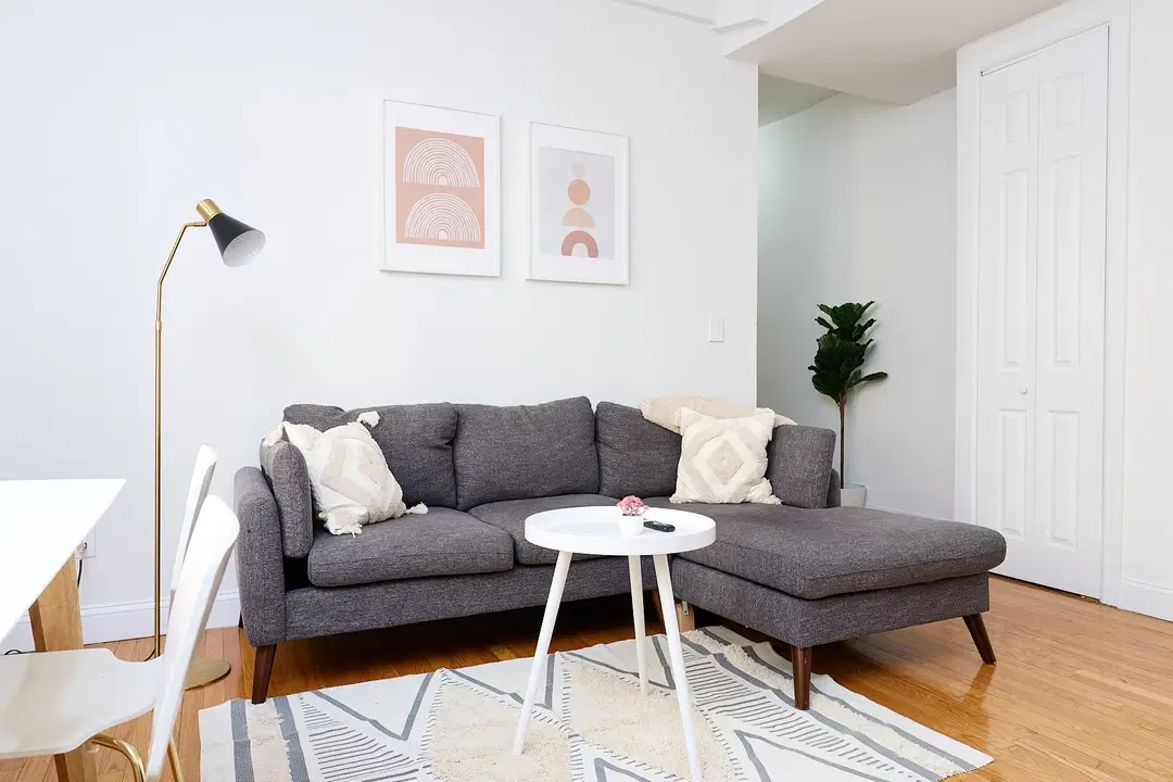 W 141st St, New York – Common Area