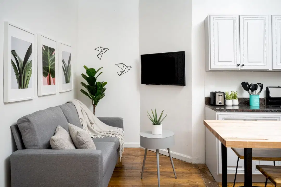 W 119th St, New York – Common Area