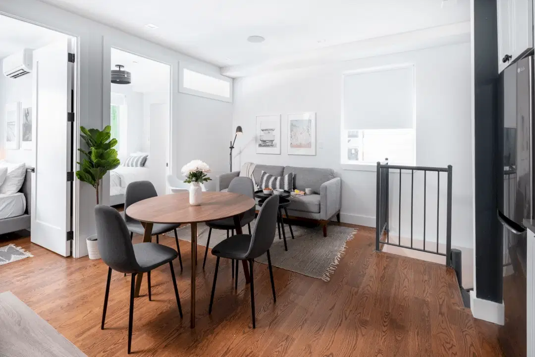 31 Troutman St, Brooklyn – Common Area