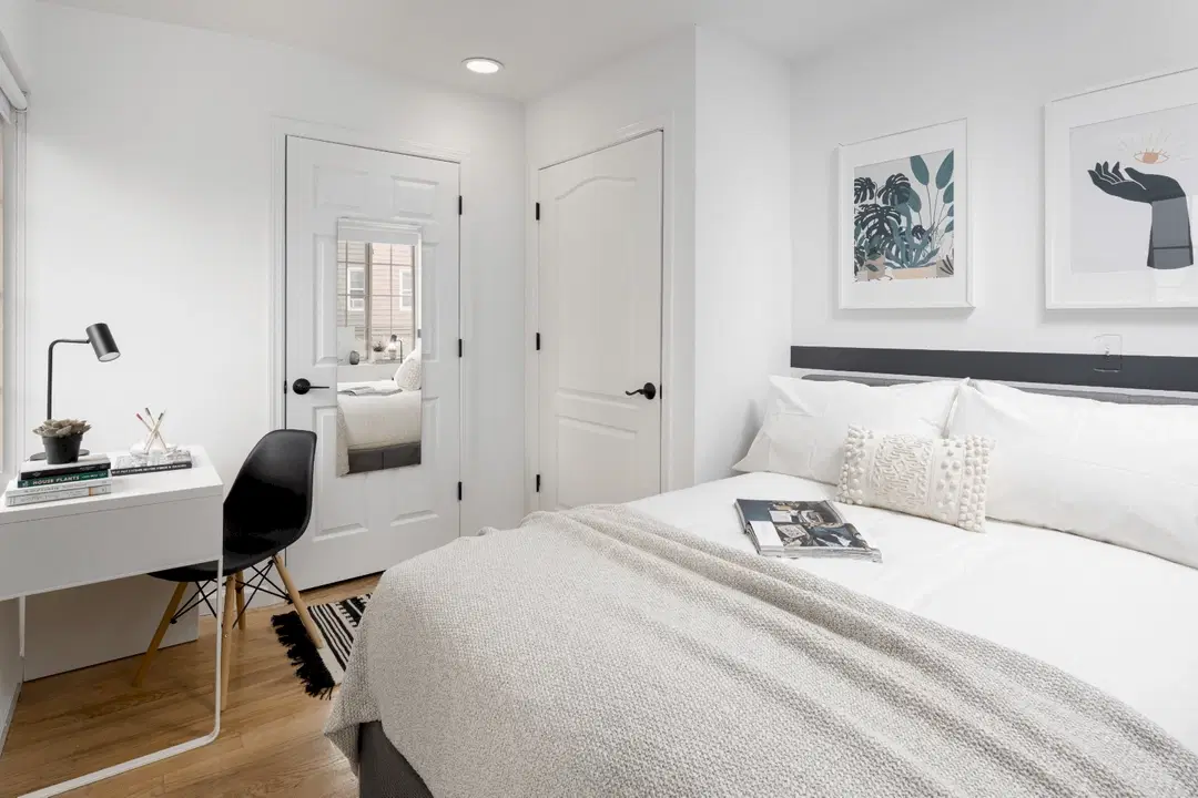 98 Jefferson St, Brooklyn