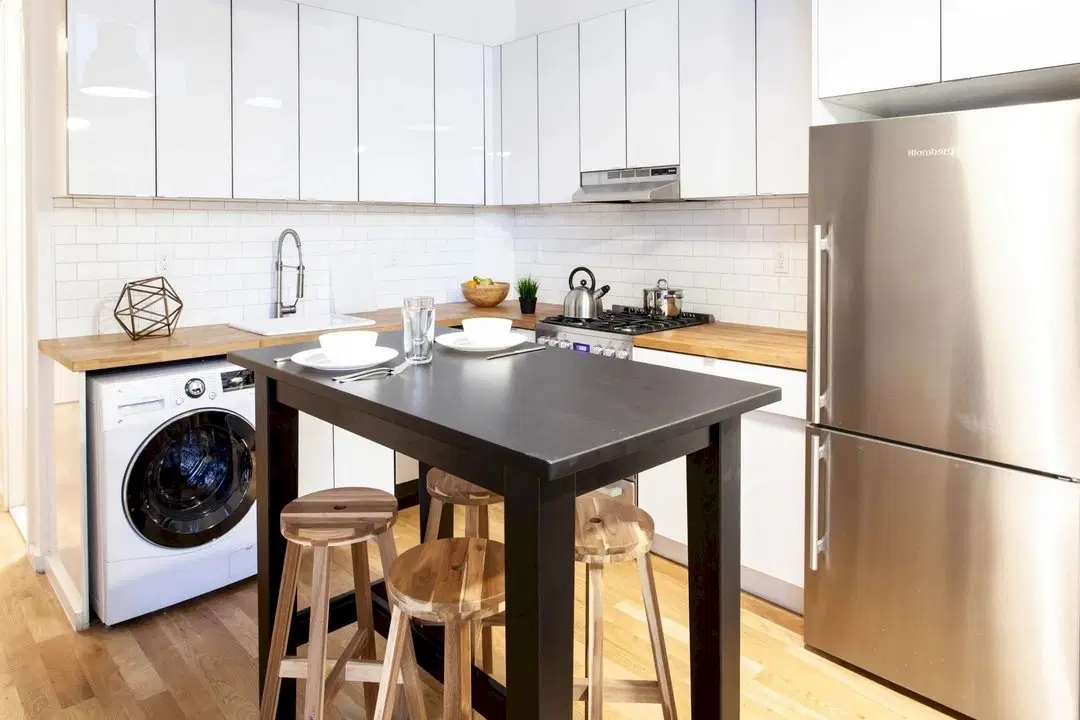 59 Bogart (315 Seigel) St, Brooklyn – Kitchen
