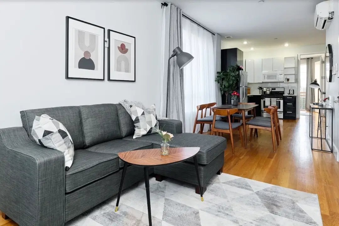 700 Flushing Ave, New York – Common Area