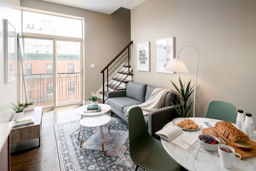 137 Hart St, Brooklyn – Common Area