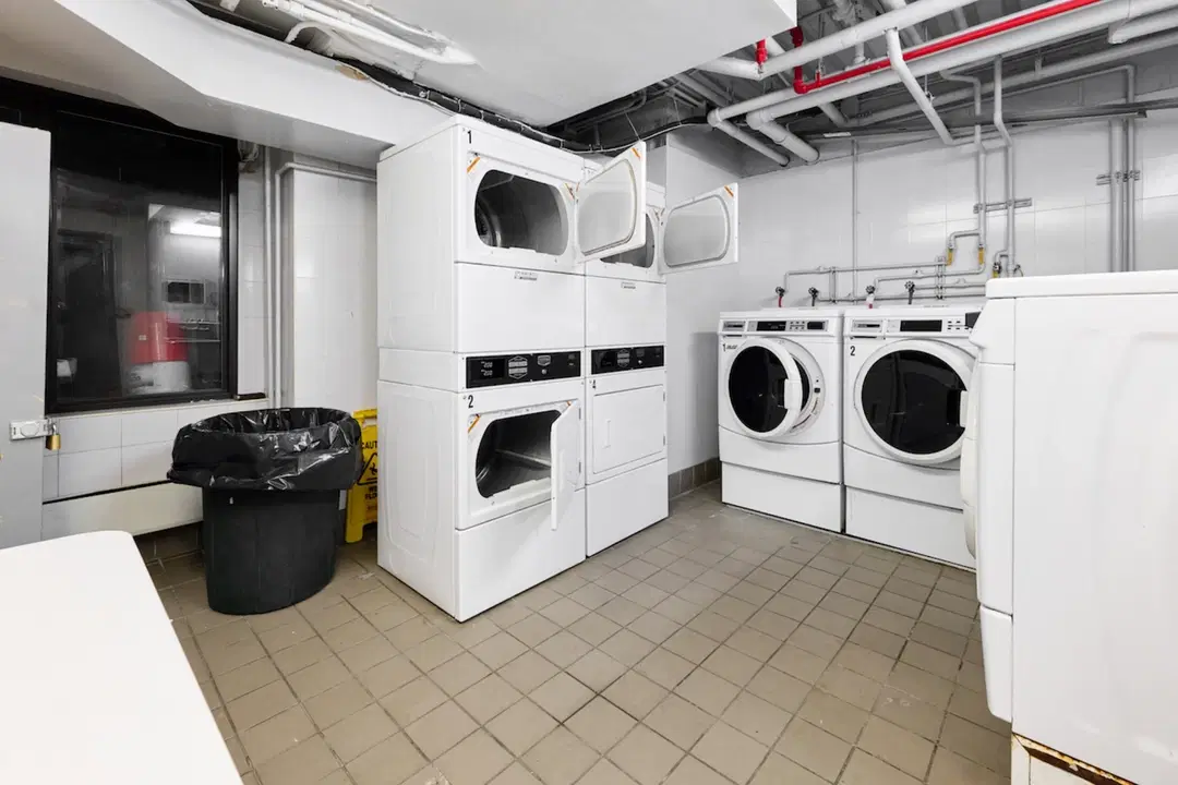 43 Avenue C, New York – Amenities