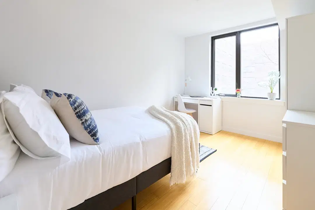 43 Avenue C, New York