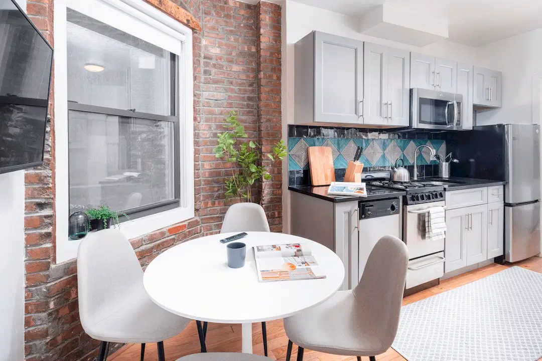 163 Stanton St, New York – Amenities