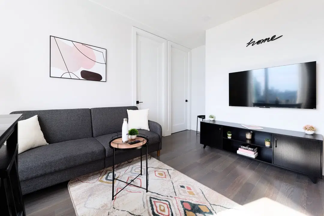 443 Graham Ave, New York – Common Area