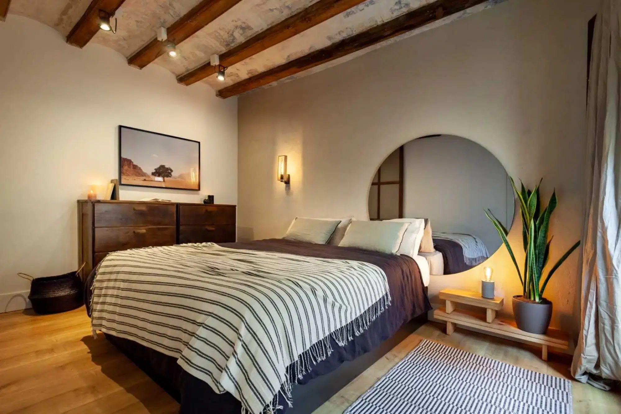Uko 08001, Barcelona – 1 Bedroom 1 Bathroom - (SHAN)