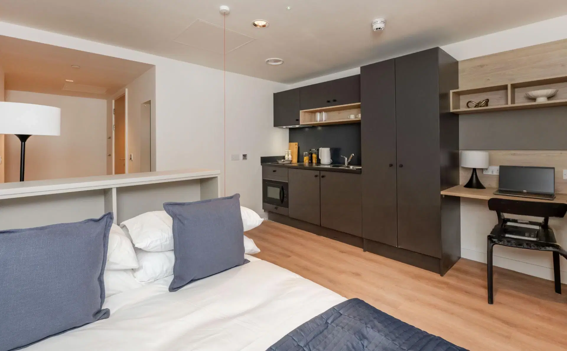 Straits Mile, Edinburgh – Classic Studio
