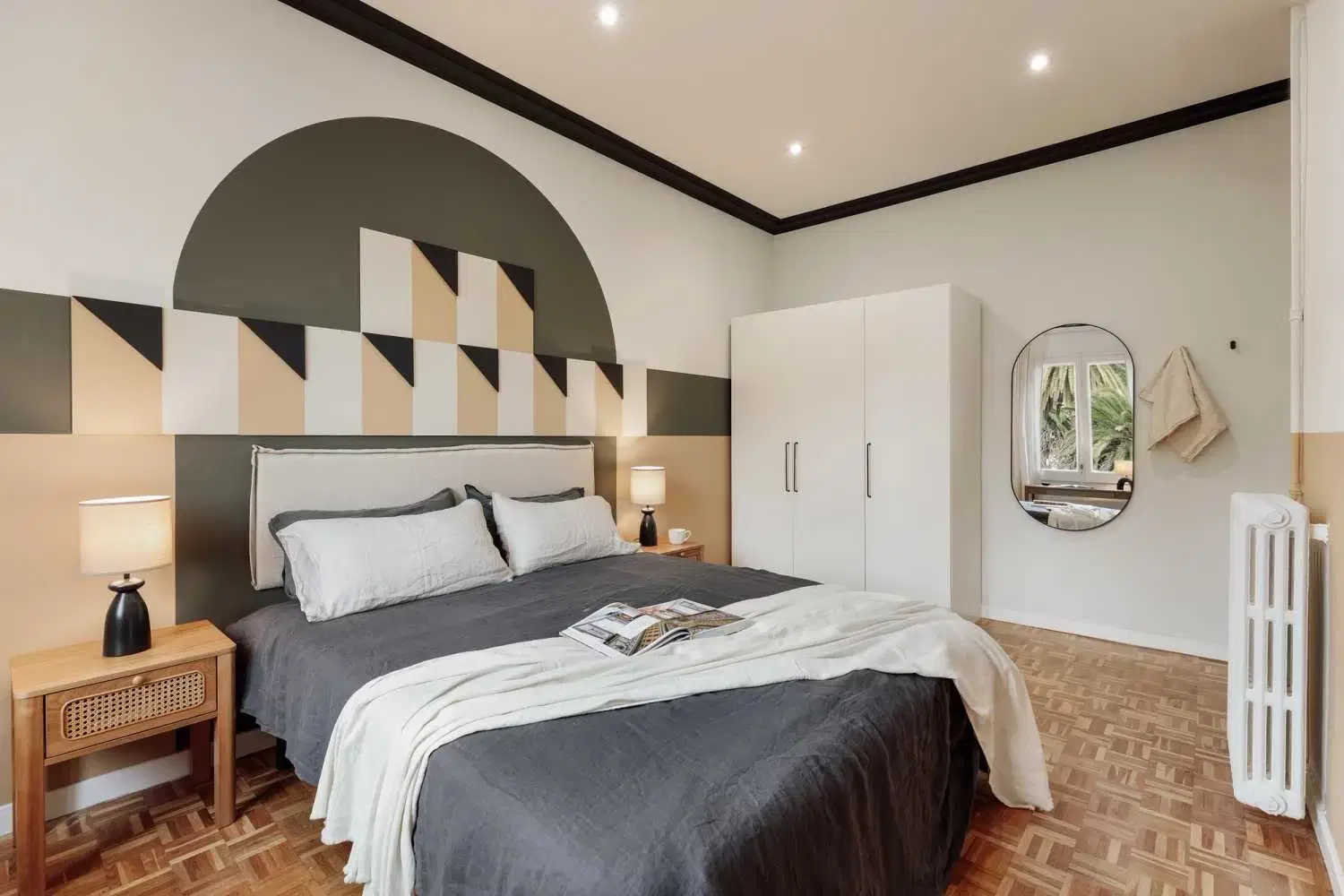 Uko 08017, Barcelona – 4 Bedrooms 3 Bathroom - (ADILE)