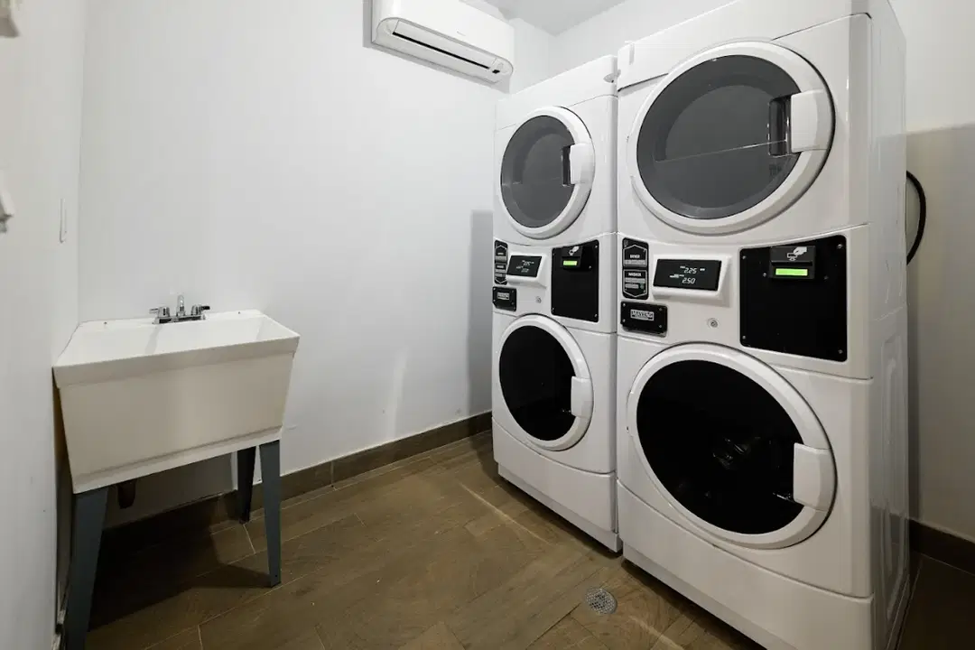 475 Grand St, New York – Amenities