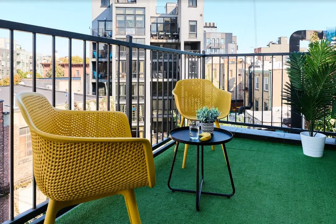475 Grand St, New York – Exterior