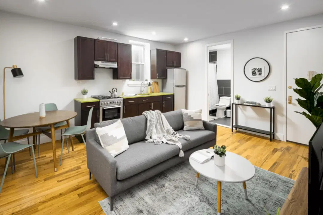161 Maujer St, New York – Common Area