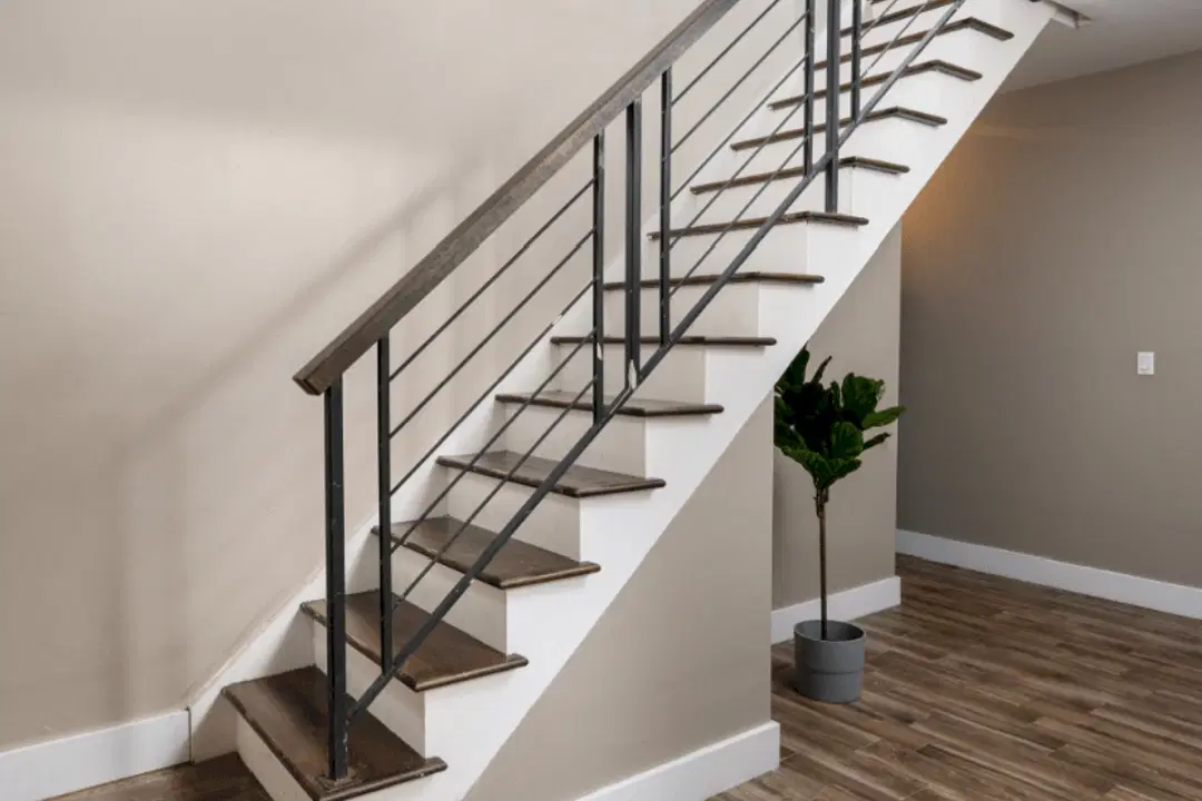 141 Hart St, Brooklyn – Room