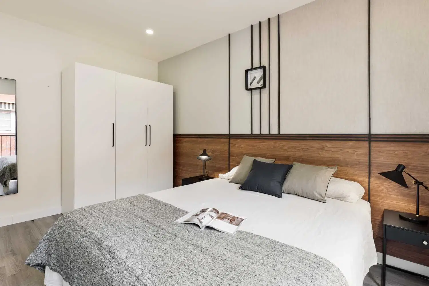 Uko 08029, Barcelona – 2 Bedroom 2 Bathroom - (FALCO)
