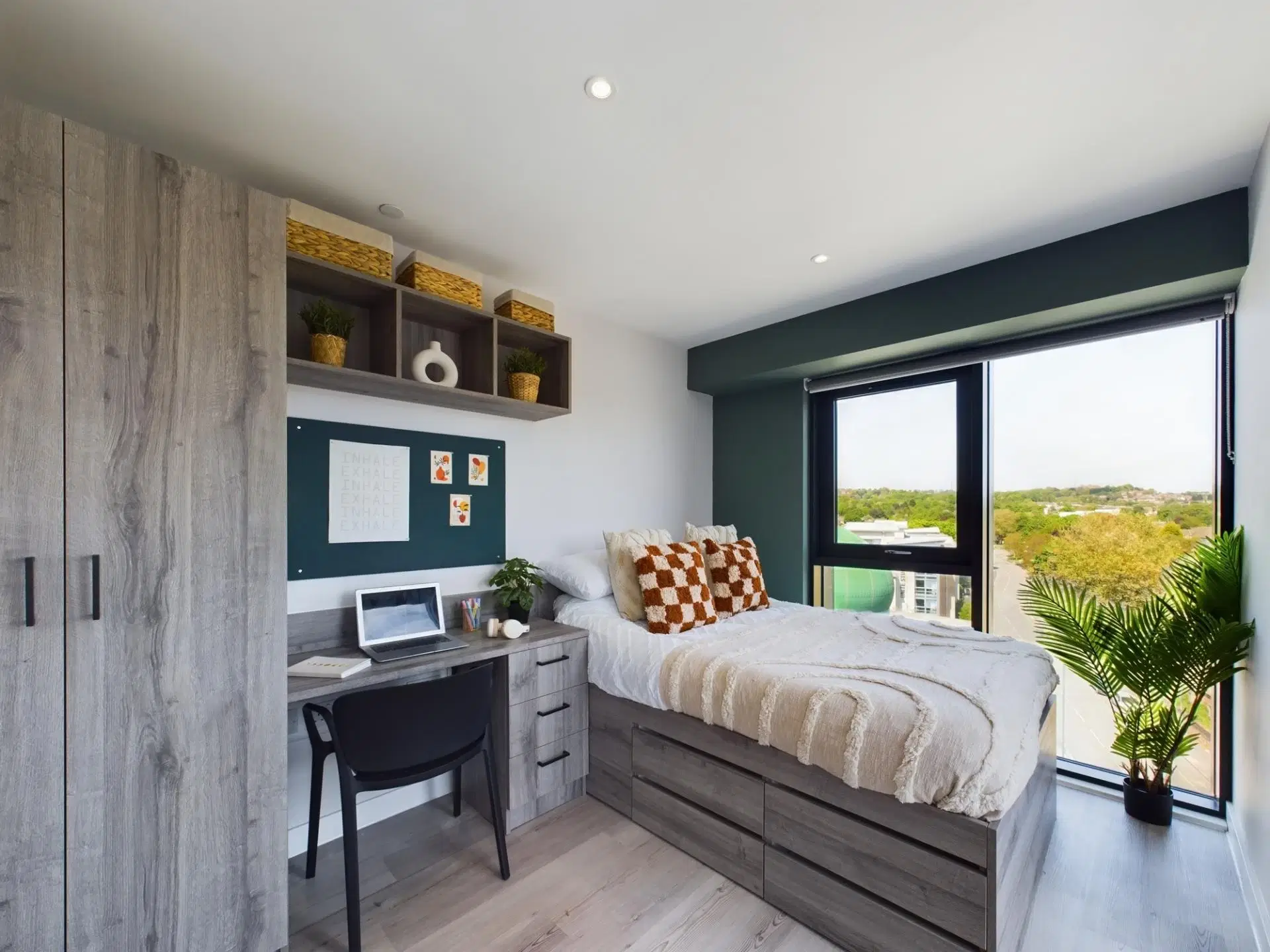 Crown Place, Nottingham – Superior Studio