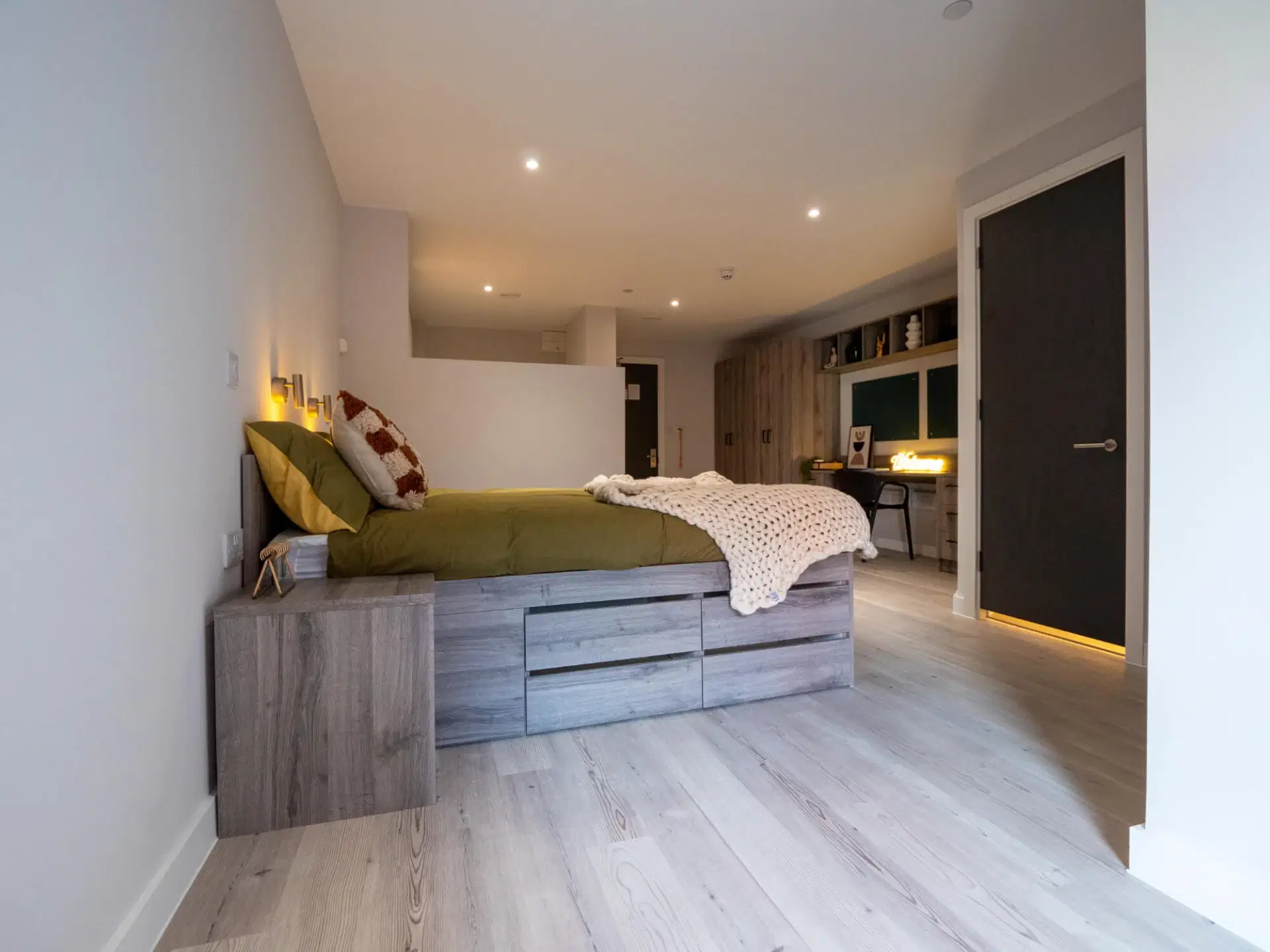 Crown Place, Nottingham – Superior Double Occupancy Studio