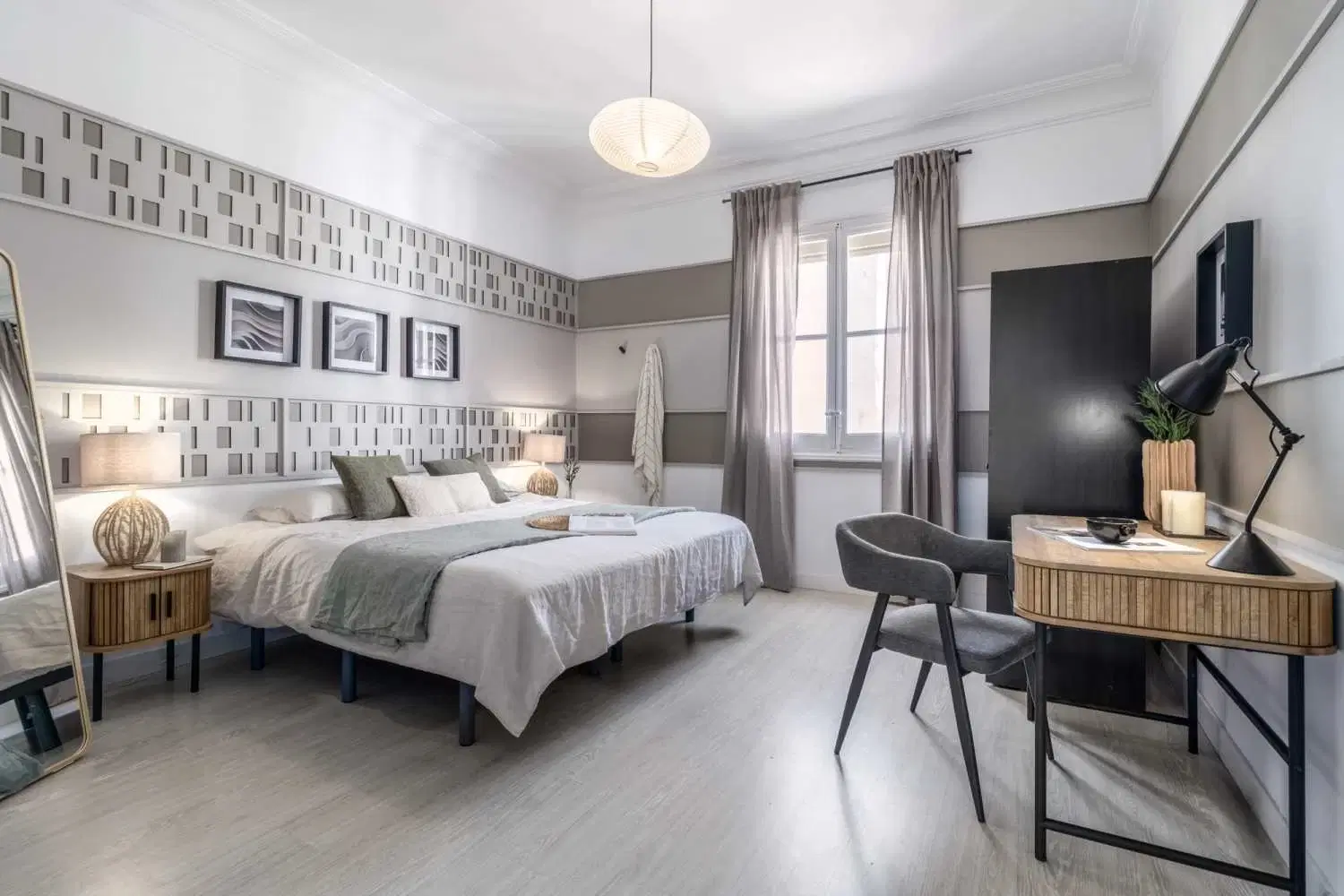 Uko 28006, Madrid – 4 Bedrooms 2 Bathroom - (PAZ)