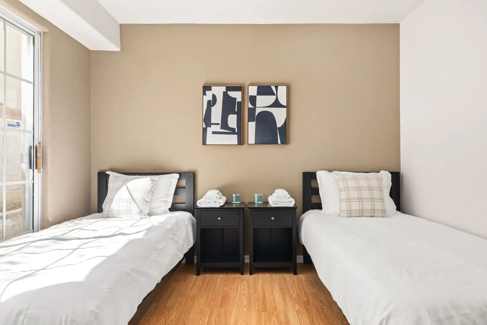 10777 Ashton 202, Los Angeles – Twin/Shared Room in 5 Bedroom Apartment