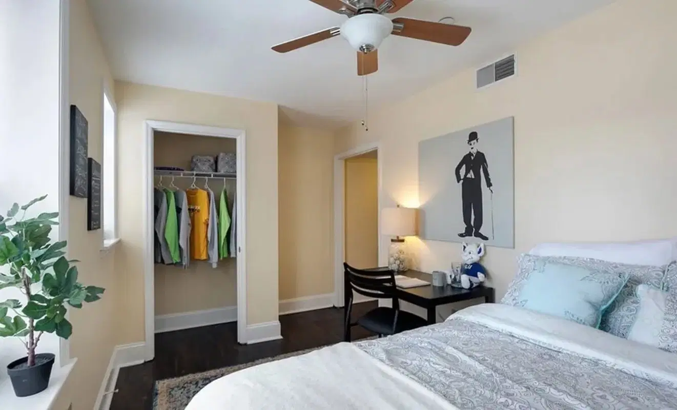 Coronado Place & Towers, St. Louis – 3 Bedroom 1 Bathroom