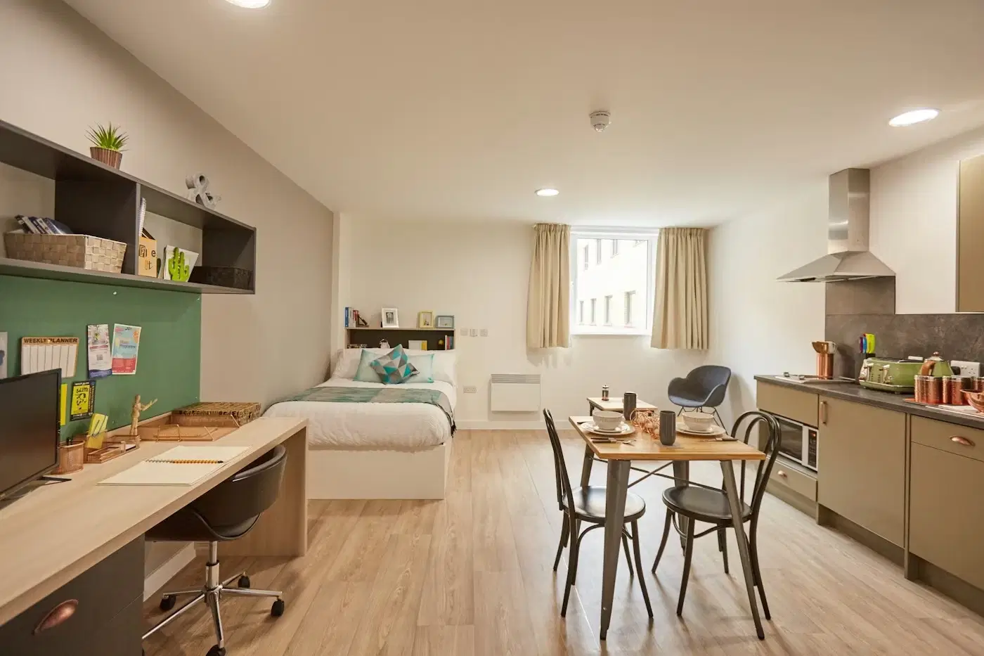Mannequin House, London – Studio Gold Plus
