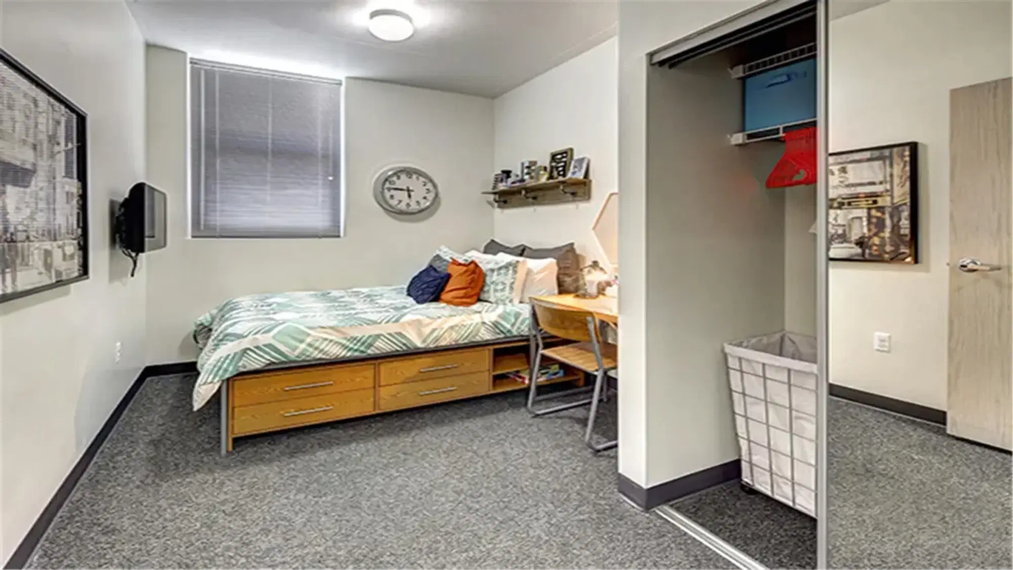 Landmark Ann Arbor, Ann Arbor – Studio