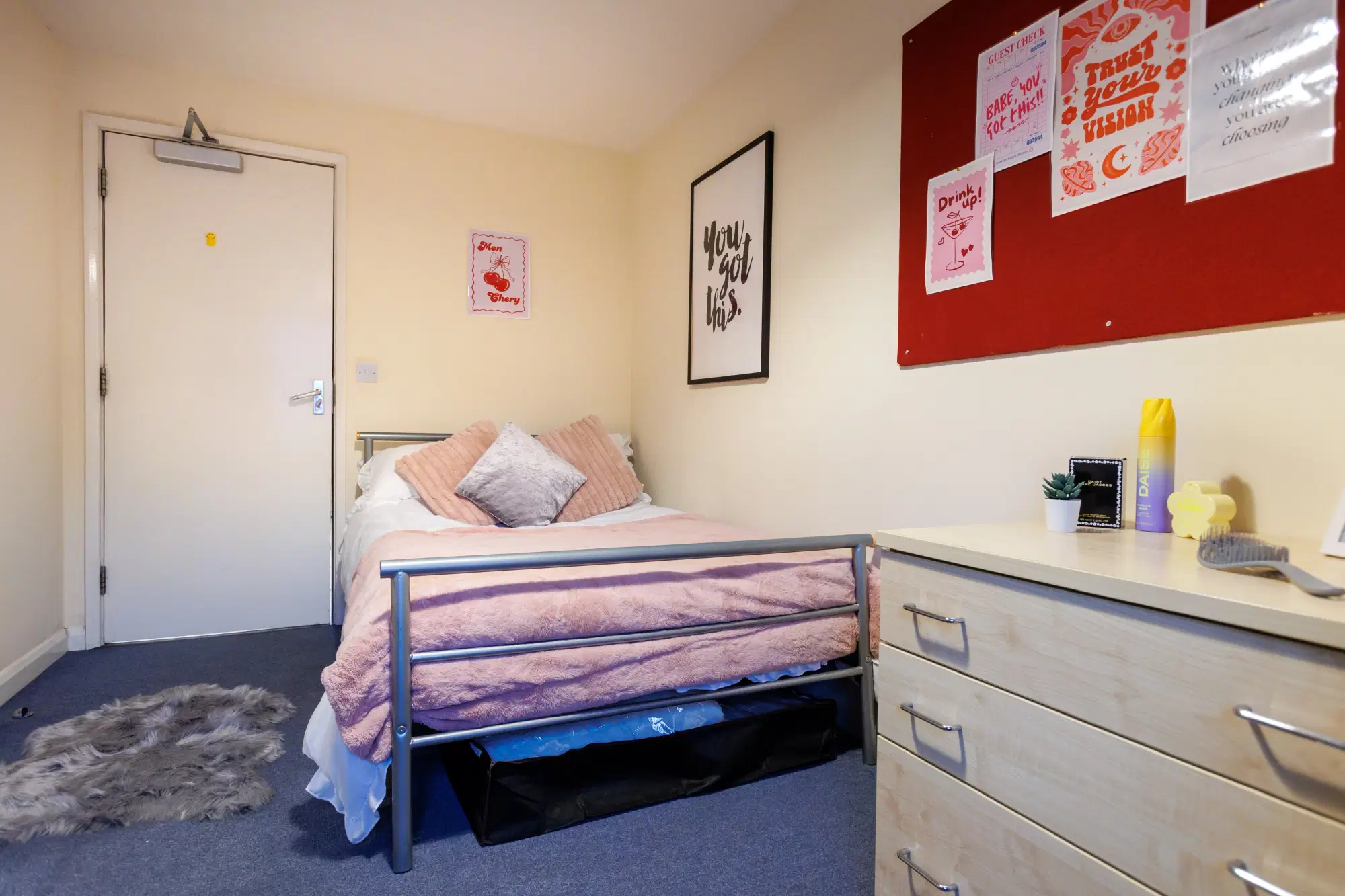 Raleigh Park And The Village, Nottingham – Silver Standard