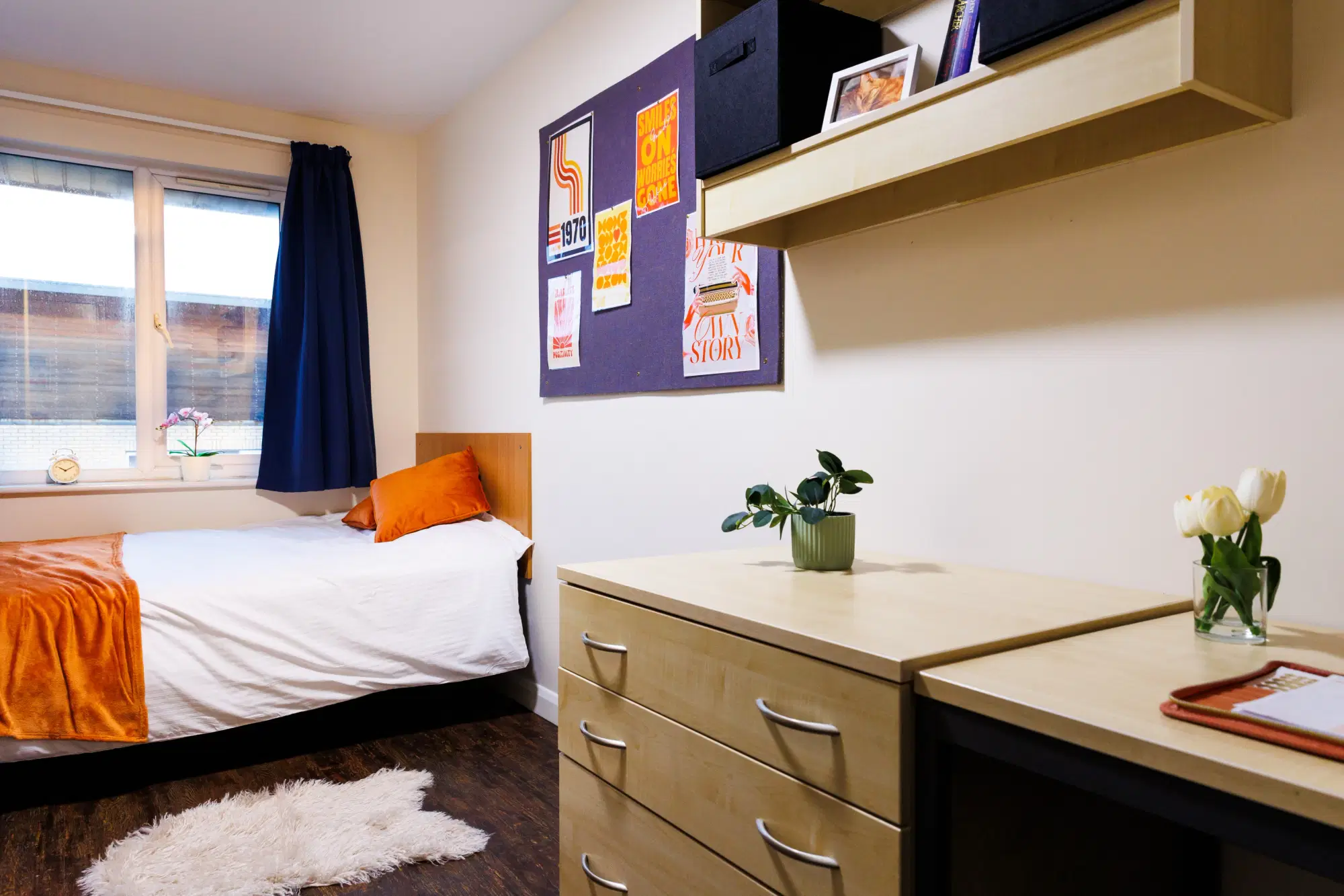 Raleigh Park And The Village, Nottingham – Silver Private Bathroom