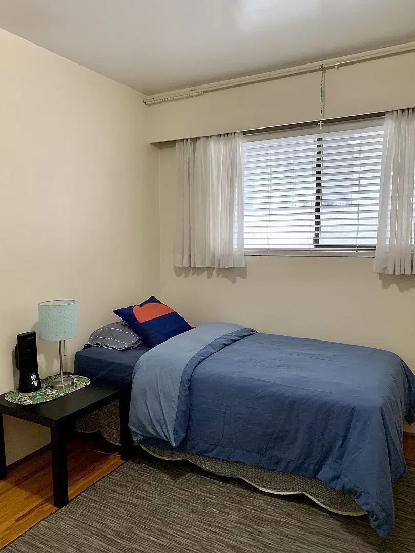 SPR V5Y2A2, Vancouver – Bedroom