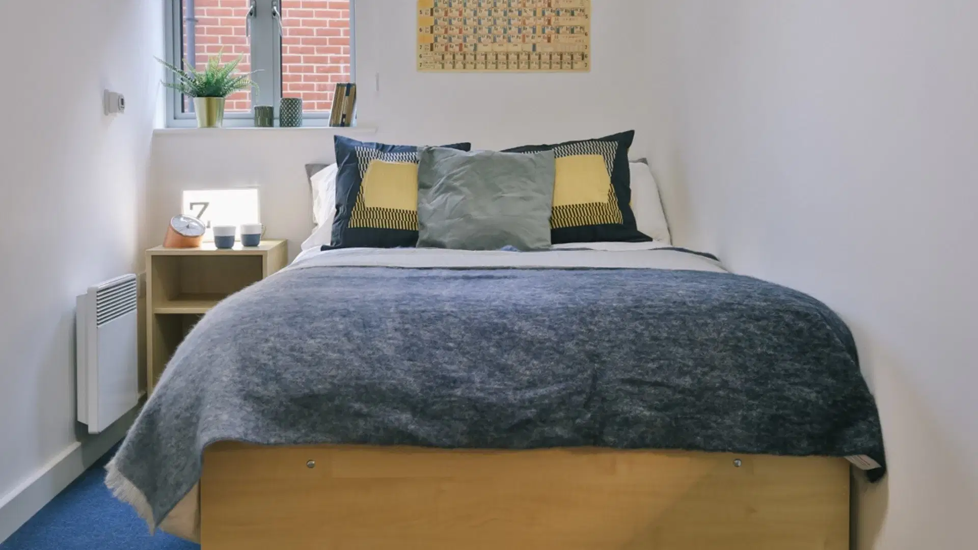 Pavilion Court, Canterbury – Classic 2 Bed - Shared Bathroom - Apartment