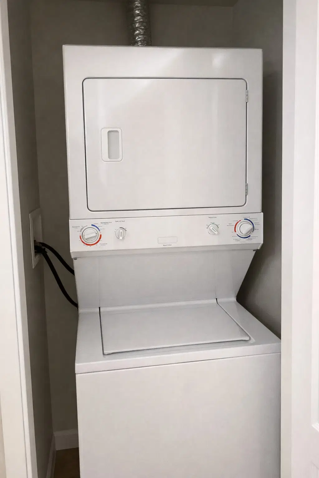 SPR V3R1M2, Surrey – Amenities