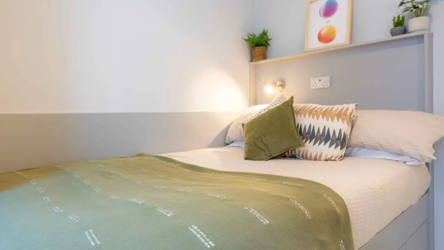 iQ City, London – Bronze En Suite Plus-2627