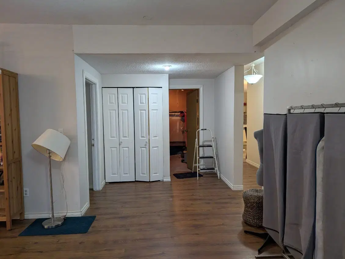 SPR V3W3J6, Surrey – Common Area