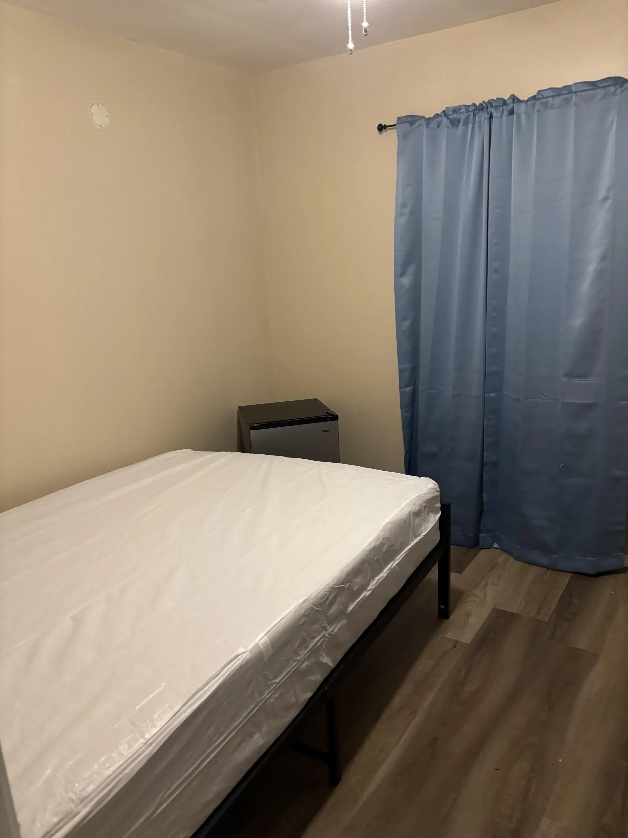 PDP 32209, Jacksonville – #27954: Room in 8 Bed 4 Bath