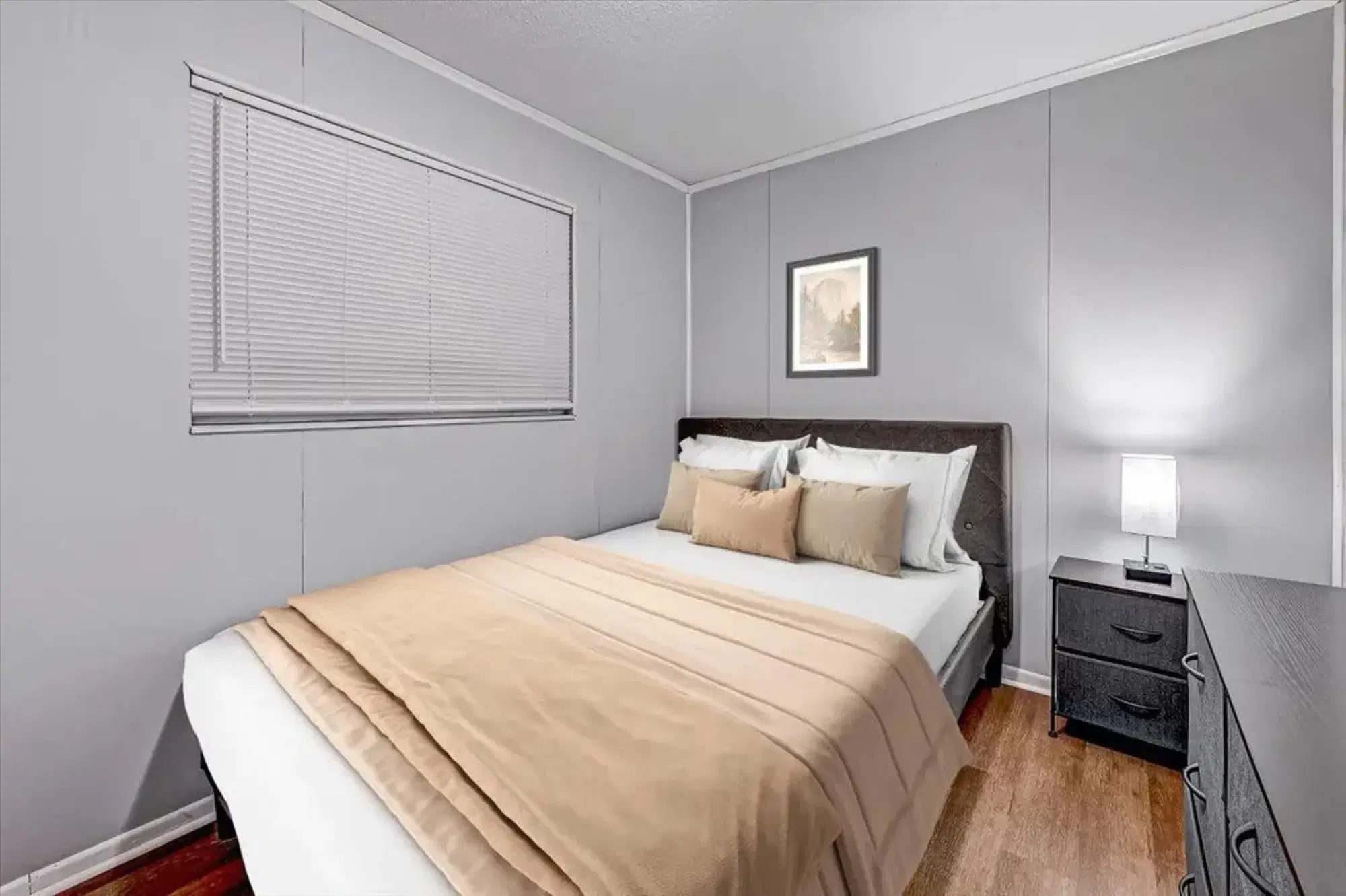 PDP 32208, Jacksonville – #10074: Room in 6 Bed 2 Bath