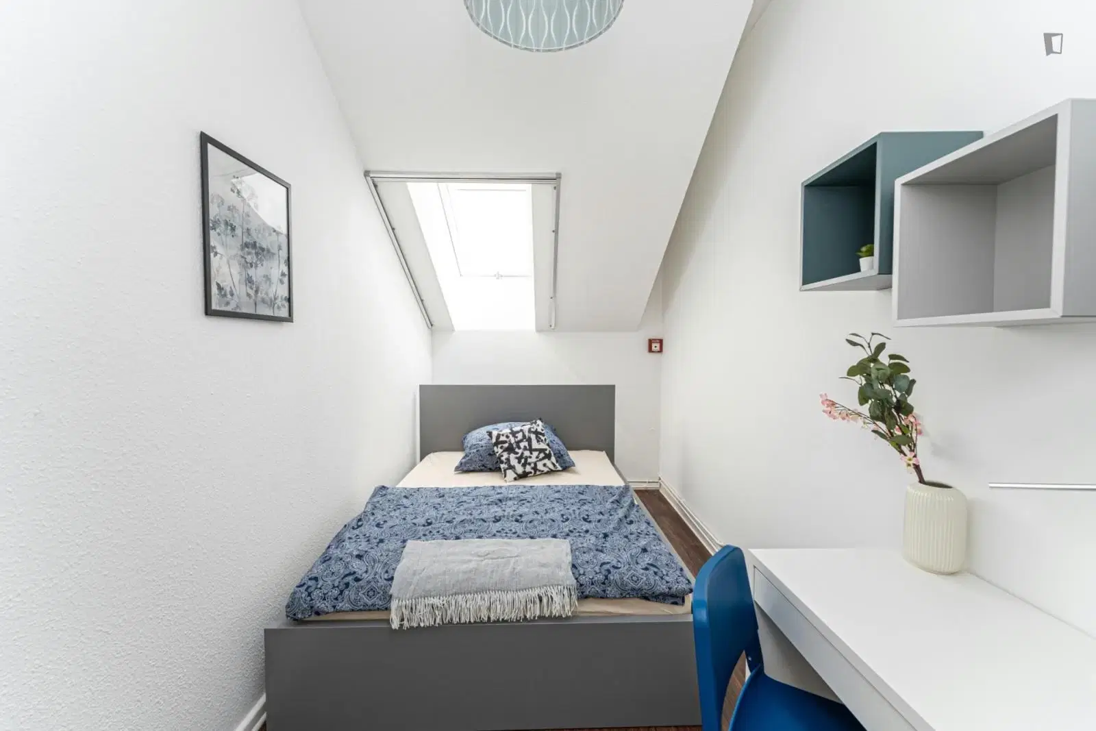UNP 10179, Berlin – Room in 6 Bed 1 Bath