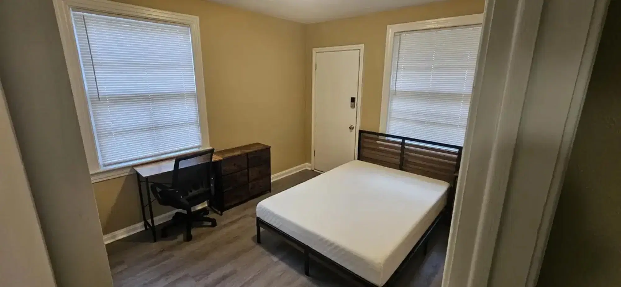 PDP 32208, Jacksonville – #36369: Room in 5 Bed 2 Bath