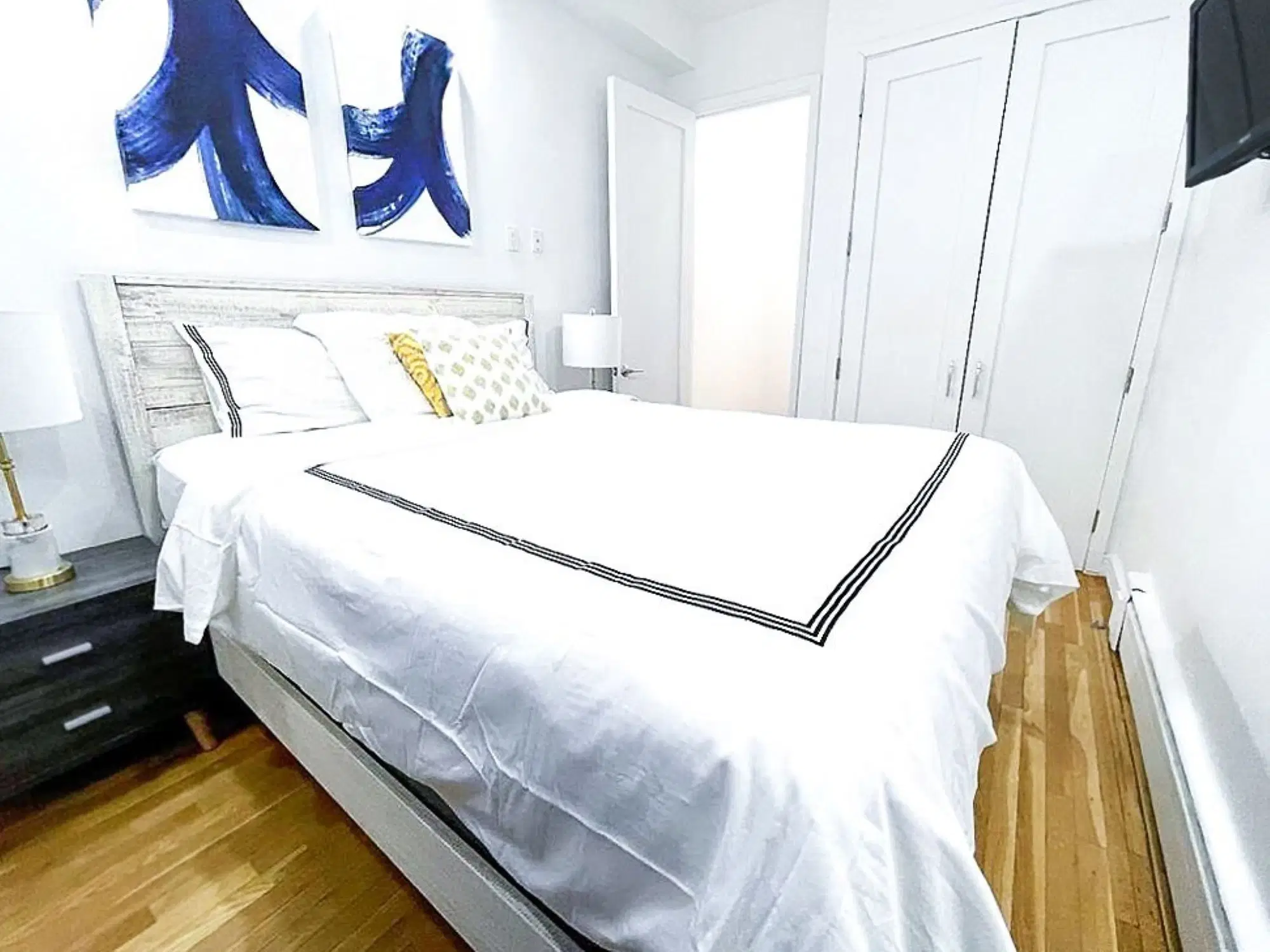 Urban 62, New York – #62-2B: Room in 1 Bedroom and 1 Bathroom