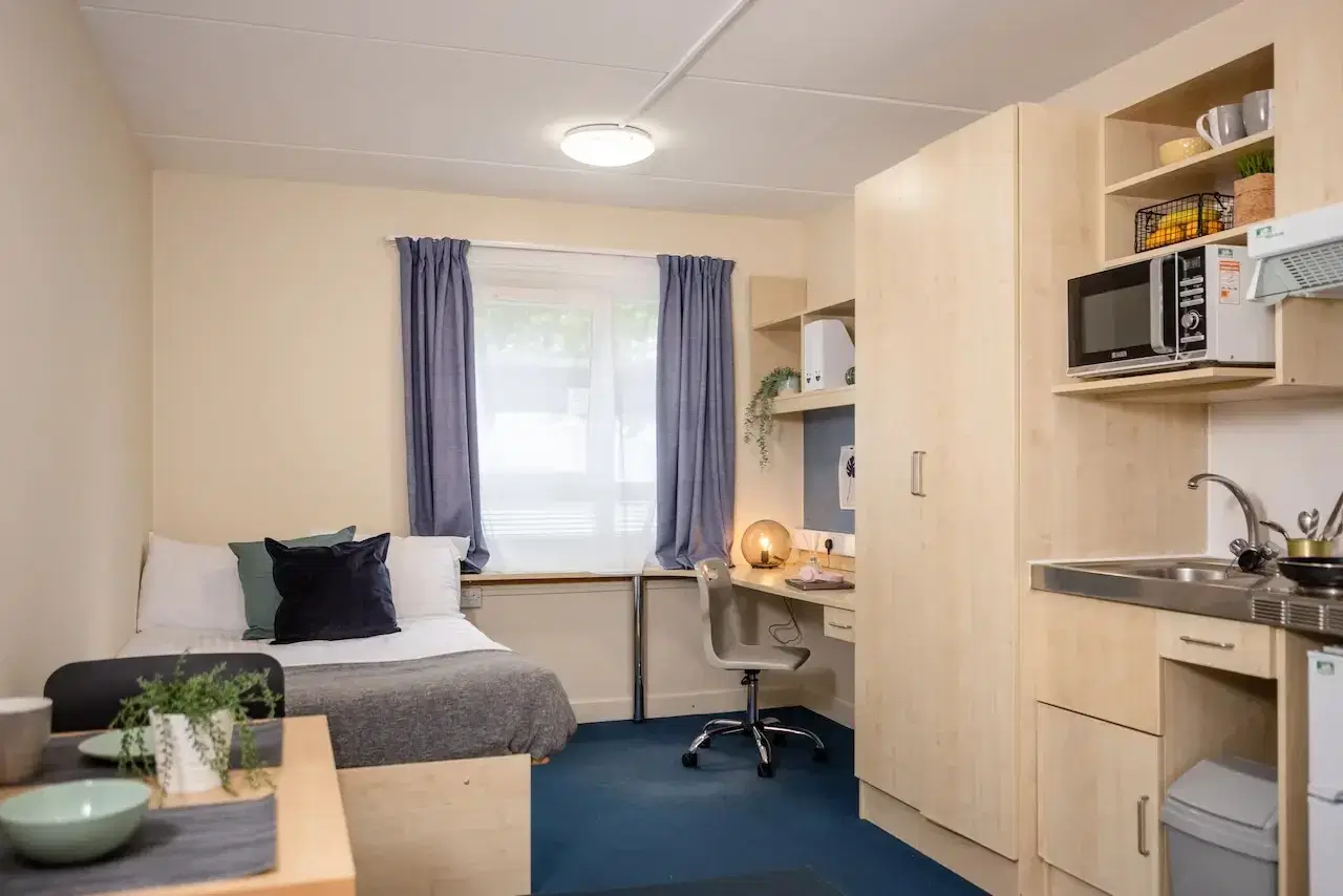 McMillan Student Village, London – Silver Deluxe Studio