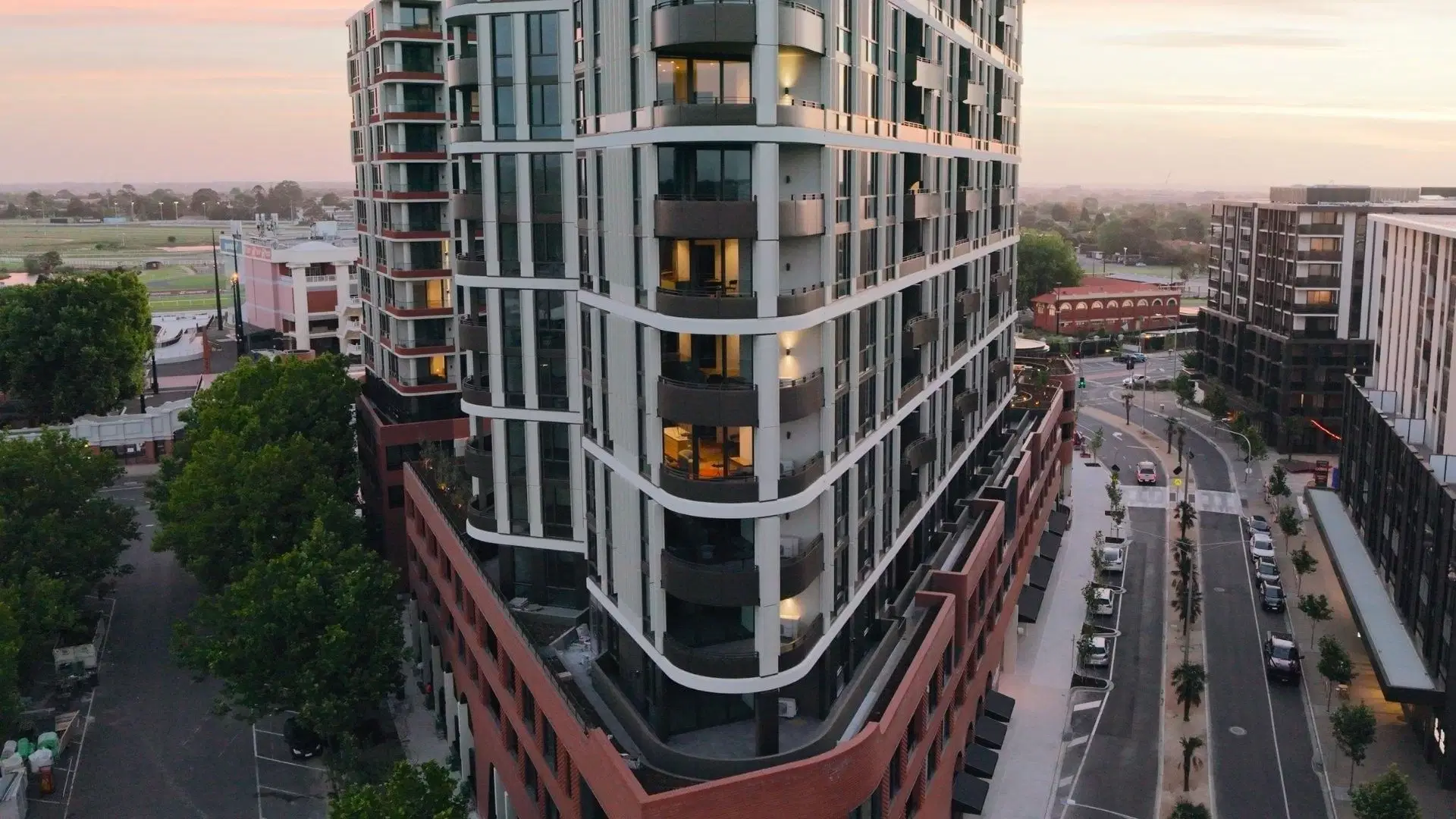 Caulfield Place, Melbourne – Exterior
