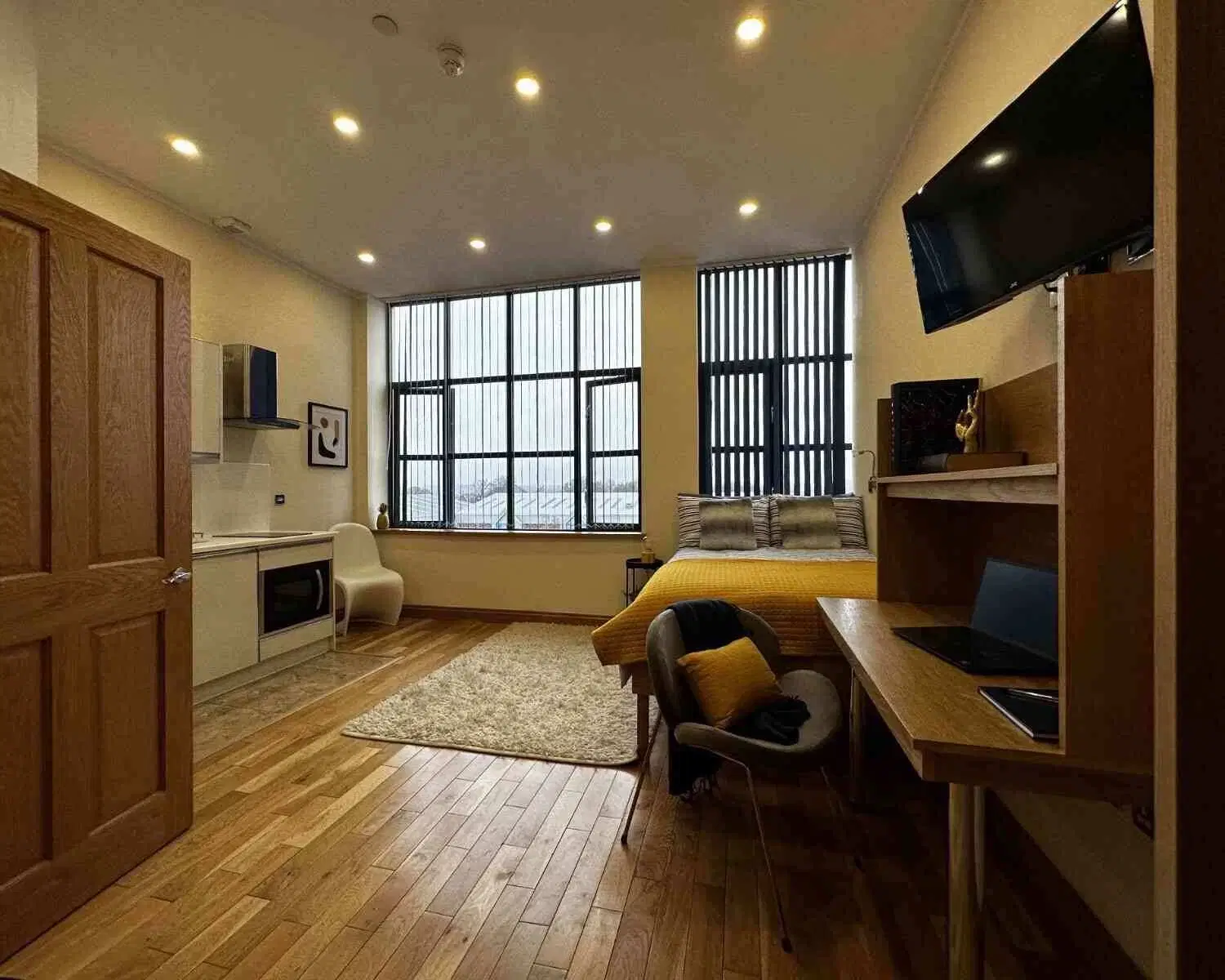 62 Player Street, Nottingham – Executive Studio