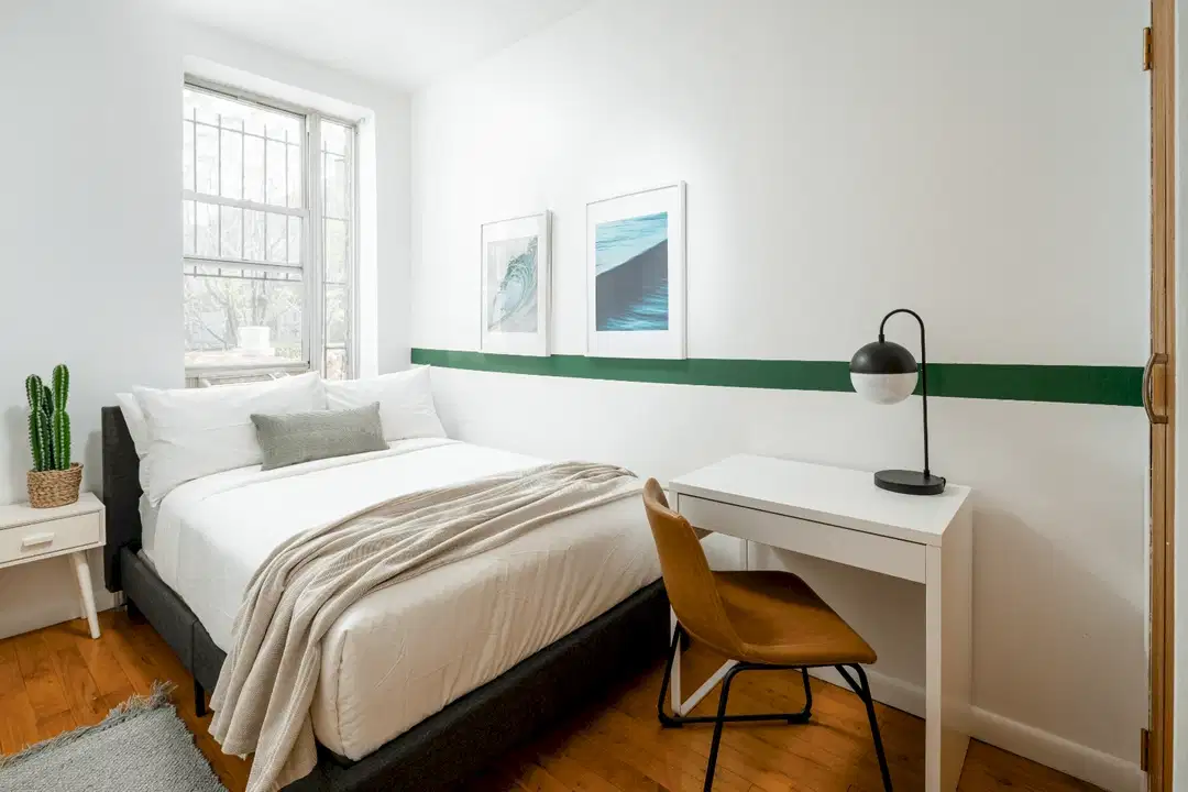 E 109th St #377, New York