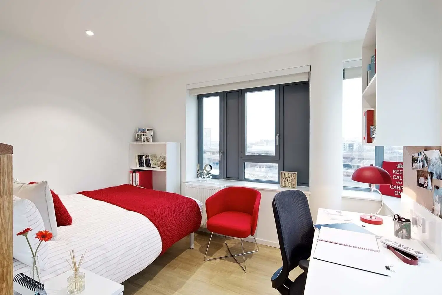 Wood Lane Studios, London – Premium Studio - Lower Floors